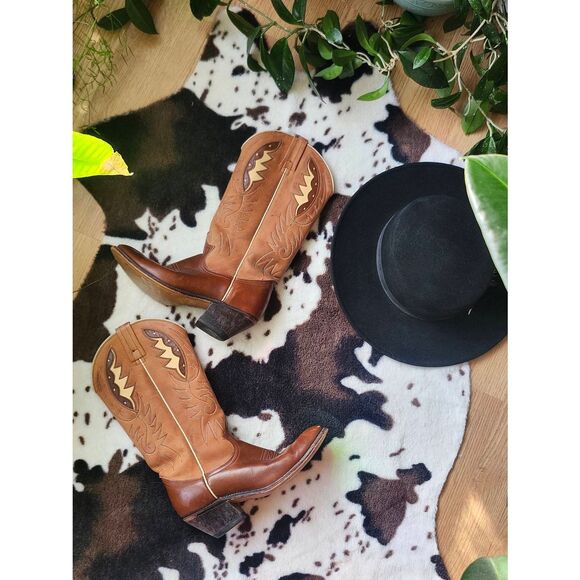 Vintage Shoes - Vintage Cowboy Boots 70s Tan Leather Inlay 7.5 womens